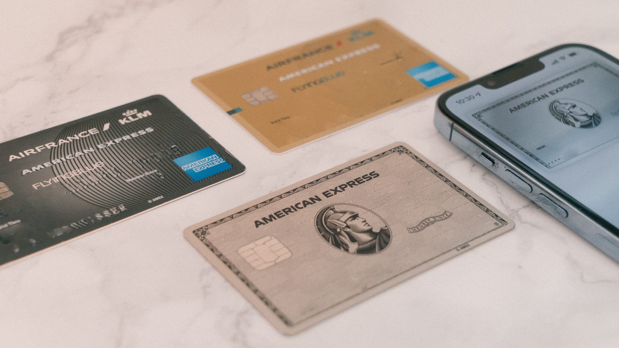 Reviewing The Best Credit Card Options For College Students
